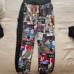 Paris comic photo joggers